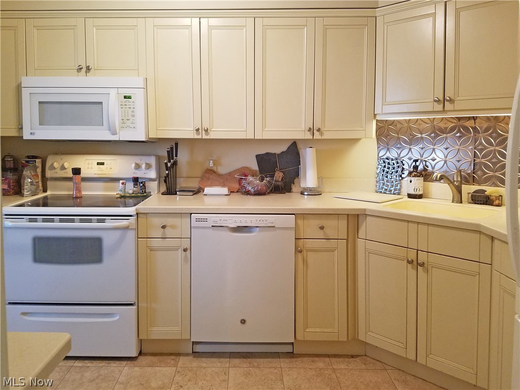 The Meridian - Residential Lease