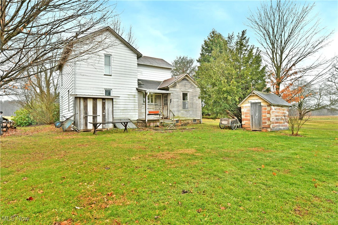 40724 Crestview Road, Leetonia, Ohio image 8