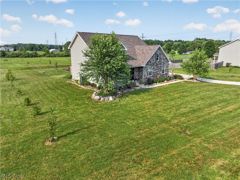 48600 Middle Ridge Road