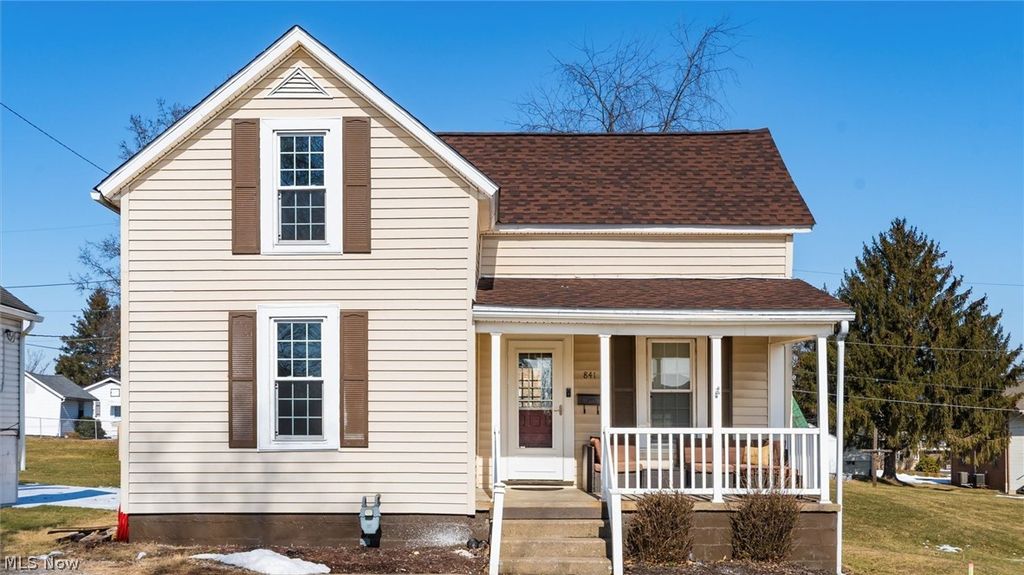 Photo of 841 Leonard Avenue, Zanesville, OH 43701 (MLS # 5187113)