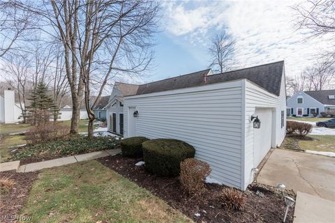 Tiny photo for 2217 Heather Lane #5, Twinsburg, OH 44087 (MLS # 5187456)