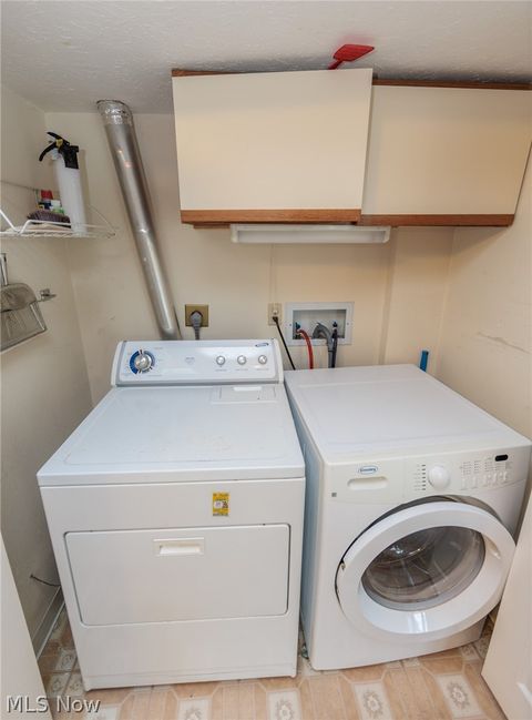 Tiny photo for 2217 Heather Lane #5, Twinsburg, OH 44087 (MLS # 5187456)