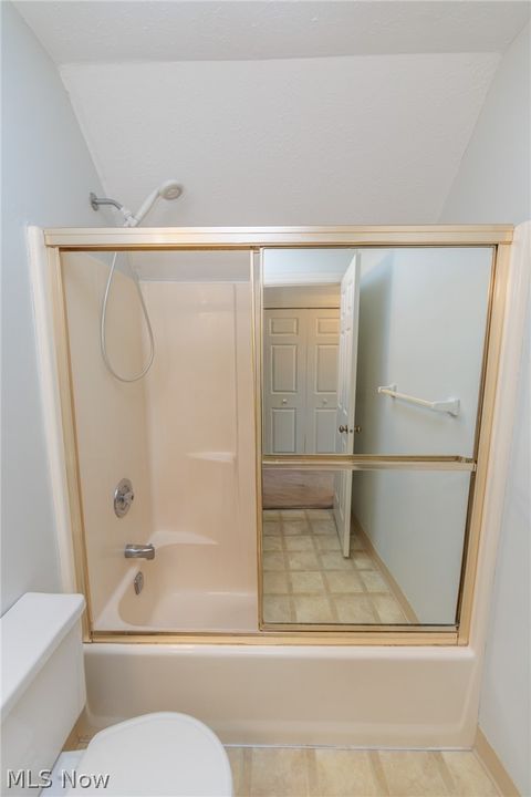 Tiny photo for 2217 Heather Lane #5, Twinsburg, OH 44087 (MLS # 5187456)