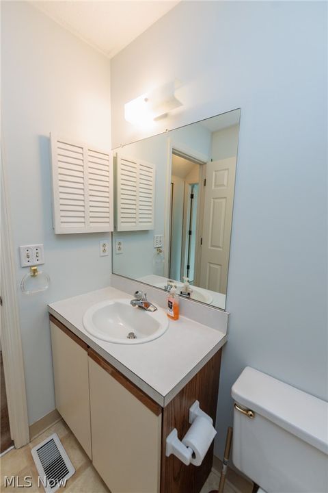 Tiny photo for 2217 Heather Lane #5, Twinsburg, OH 44087 (MLS # 5187456)