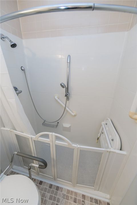 Tiny photo for 2217 Heather Lane #5, Twinsburg, OH 44087 (MLS # 5187456)