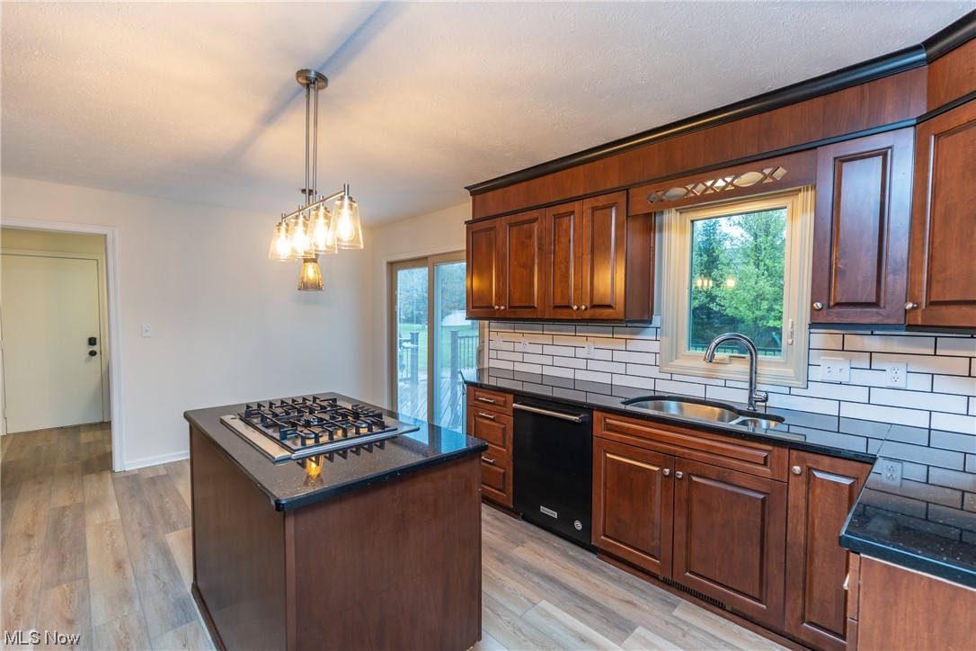 Green Mdws Ph I - Residential Lease