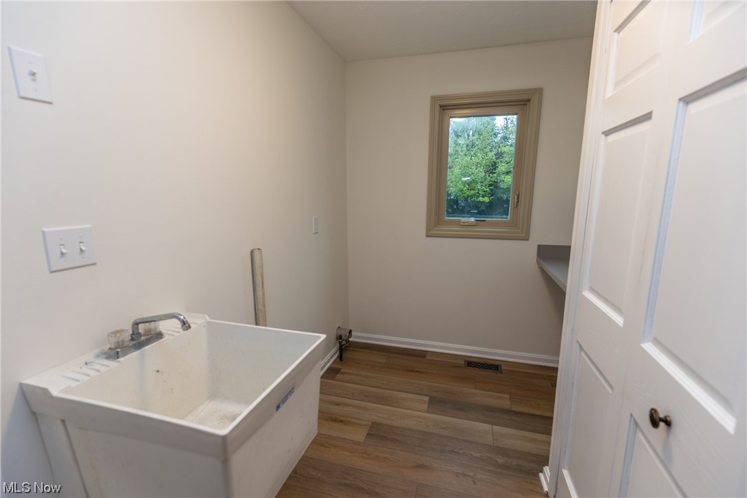 Green Mdws Ph I - Residential Lease