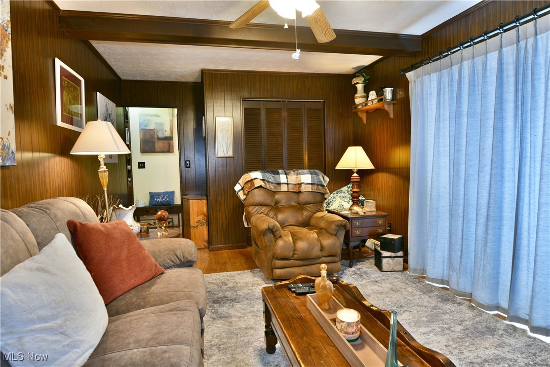 Red Oaks - Residential