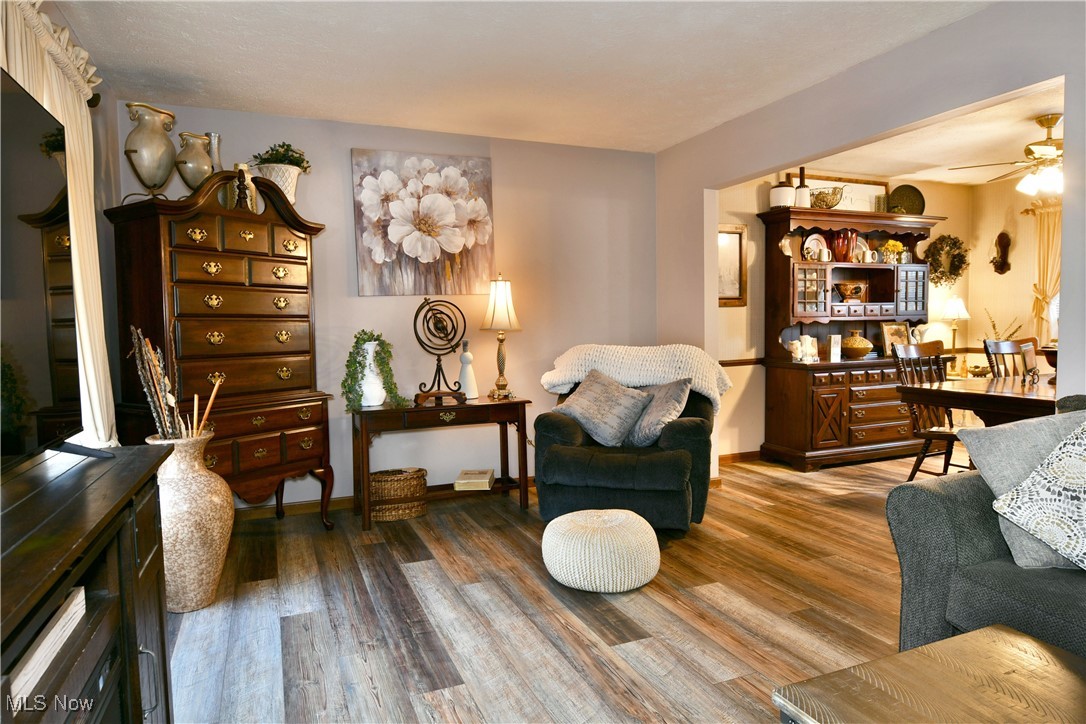 Red Oaks - Residential