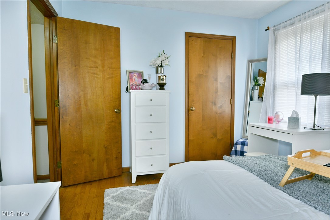 Red Oaks - Residential