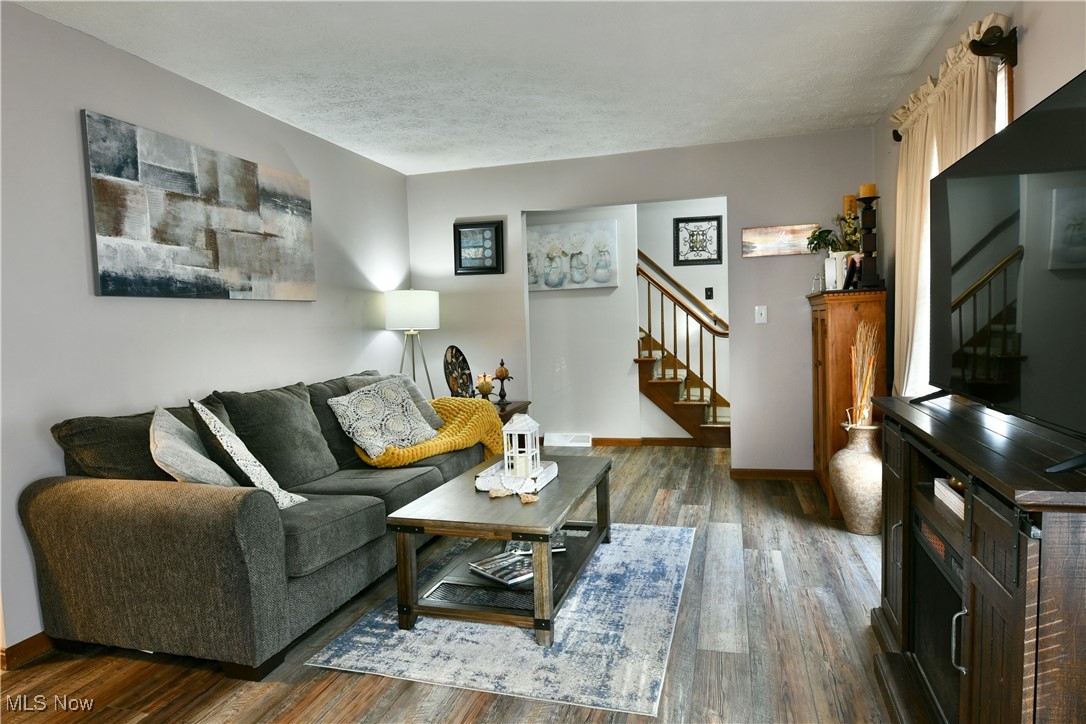 Red Oaks - Residential