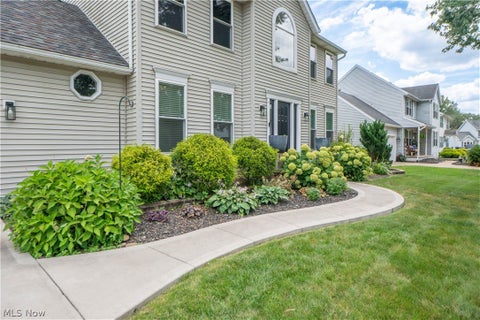 Tiny photo for 6526 Sugargrove Circle NE, Canton, OH 44721 (MLS # 5234005)