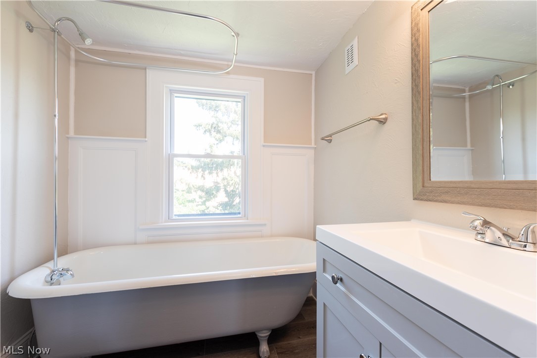 Lorain Hlnds Resub - Residential Income