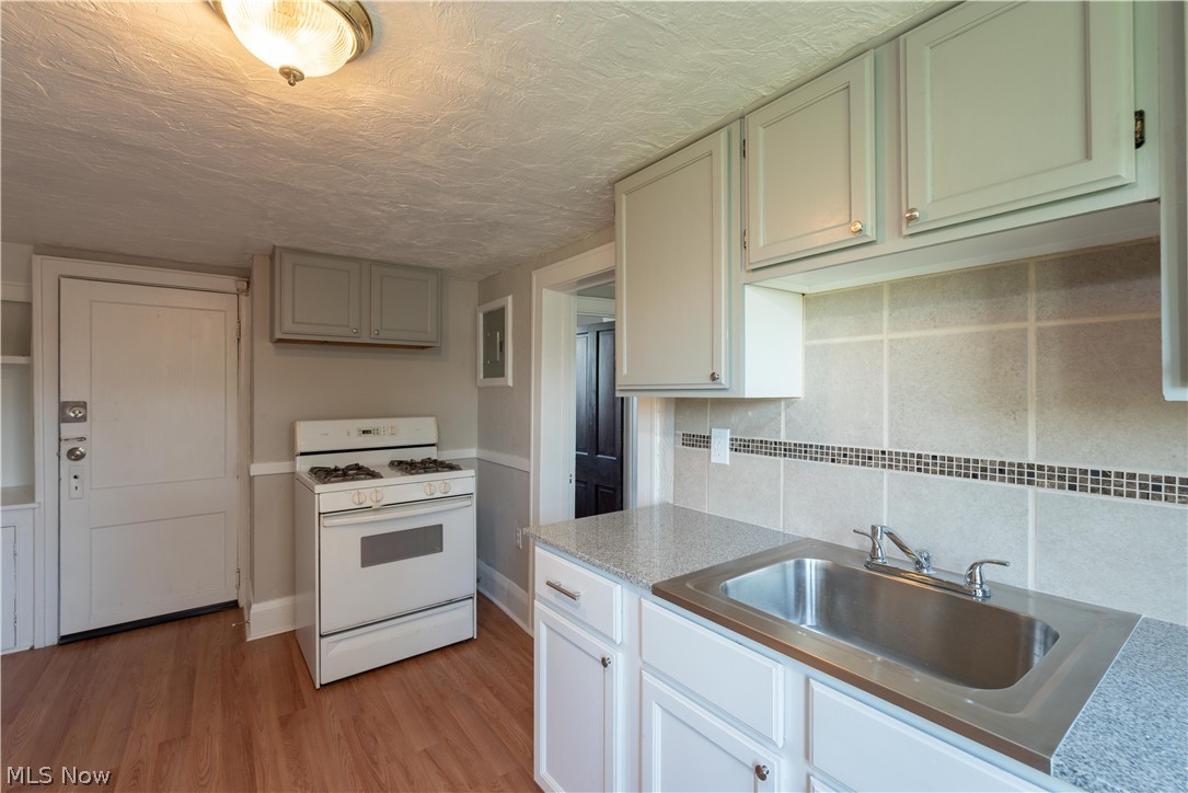 Lorain Hlnds Resub - Residential Income