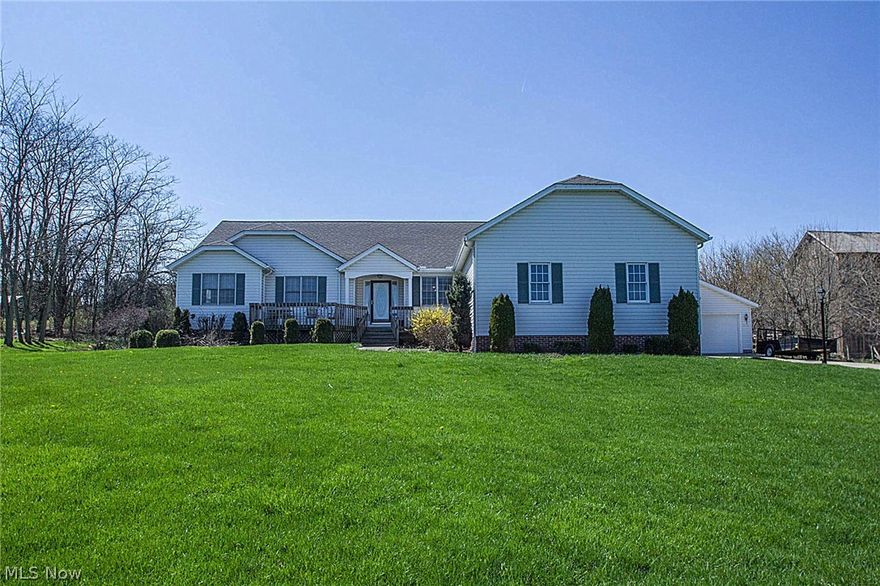 Country living in the city on 1.89 acres.  Great floor plan. Enter thru the welcoming 10 x 7 foyer with ceramic tile, guest closet and vaulted ceiling. The great rm is ahead and boast 16’ ceiling, 2 skylites, a double-sided gas fireplace and access to the backyard thru 9’ sliders. The spacious kitchen and morning room is next to great room. In the kitchen area there is a breakfast bar, and island.  All kitchen appliances are included.  The morning room shares the double-sided fireplace, and also has access to the backyard. There is a formal dining room, 1st flr laundry room and ½ bath on this side of the house.  In the master bdrm is a bay window complete with a window seat that lifts for storage. Walk in closet and ceiling fan w/lite complete this room.  Master bath offers double sinks, whirlpool tub, and a separate shower. The two other bedrooms are generous in size and share a full bath off the hall. An attached 2 car garage has access to the basement via a ramp, ideal for storing m