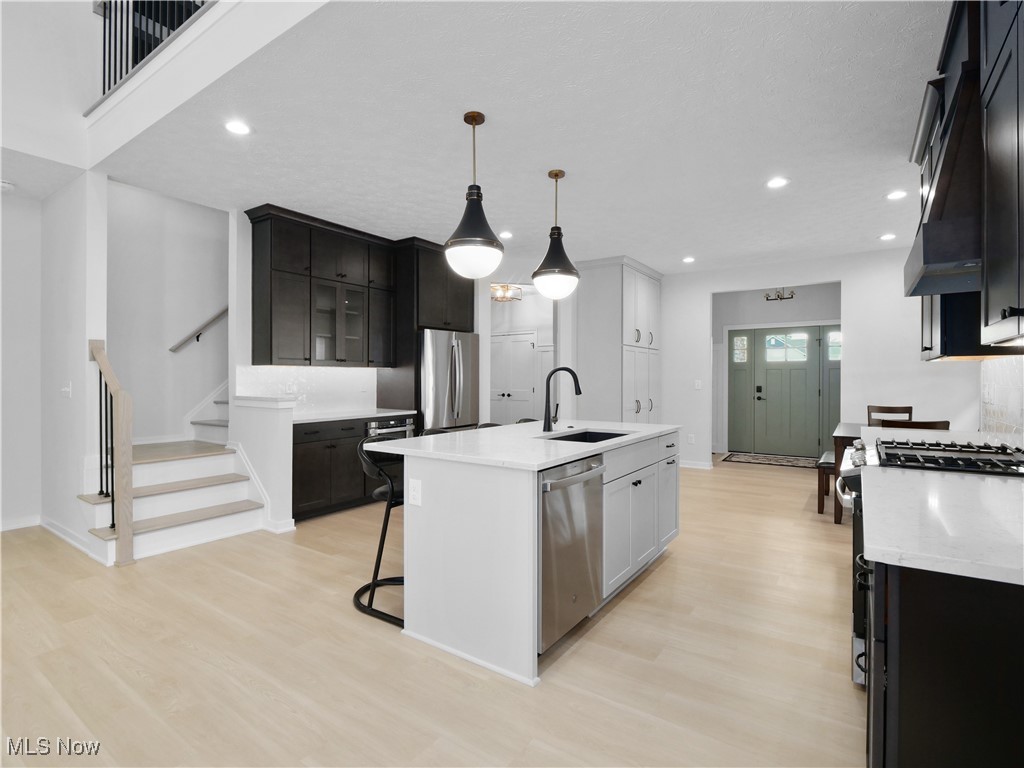 Broadview Heights Twnhms Sub - Residential