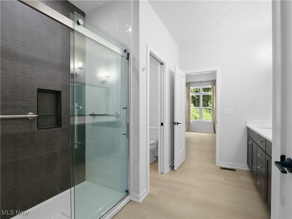 Broadview Heights Twnhms Sub - Residential