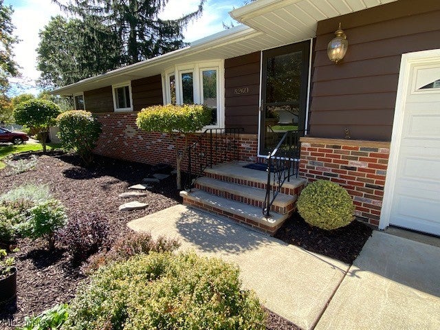 8260 Craig Lane