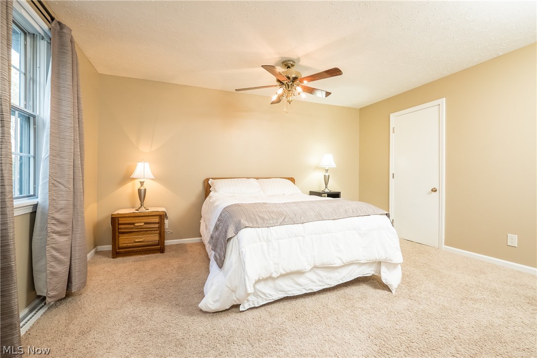 Ackermans - Residential