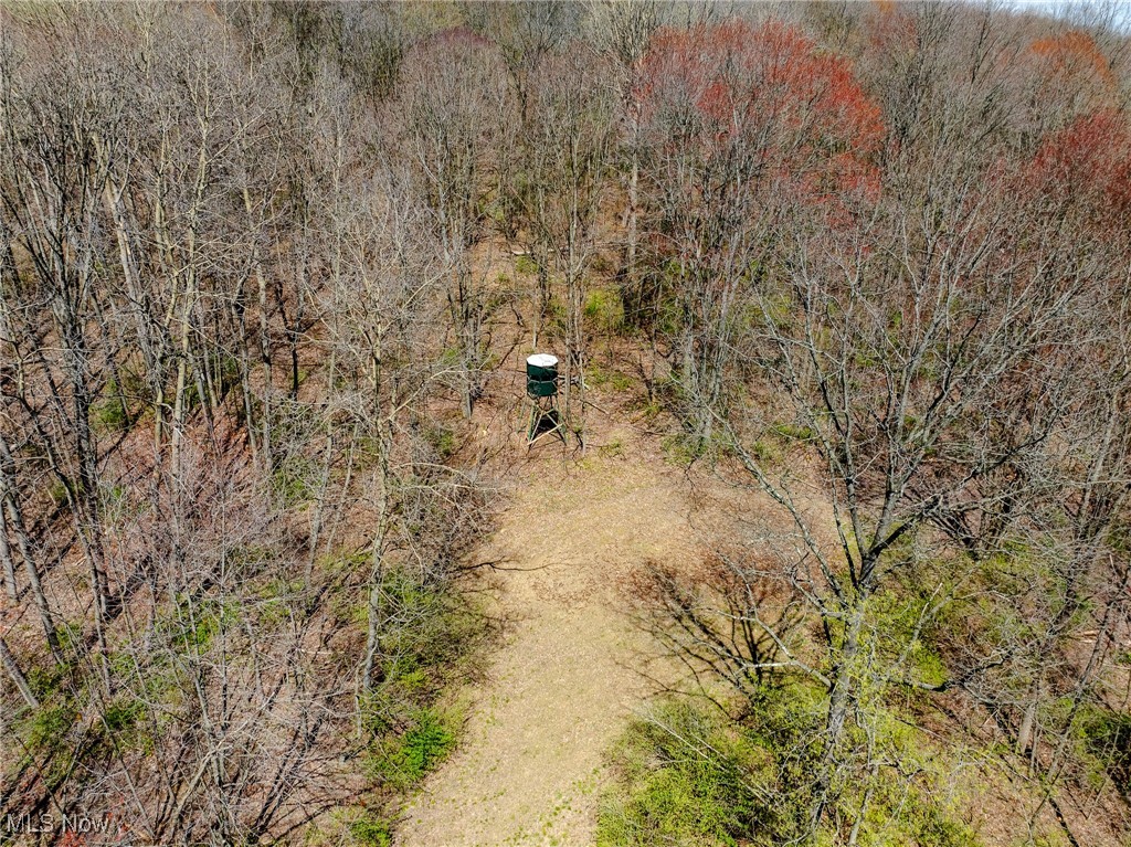5742 Hilltop Drive, Strasburg, Ohio image 29
