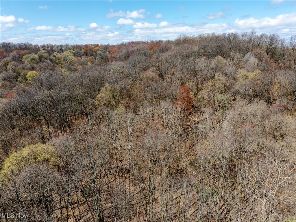 5742 Hilltop Drive, Strasburg, Ohio image 28