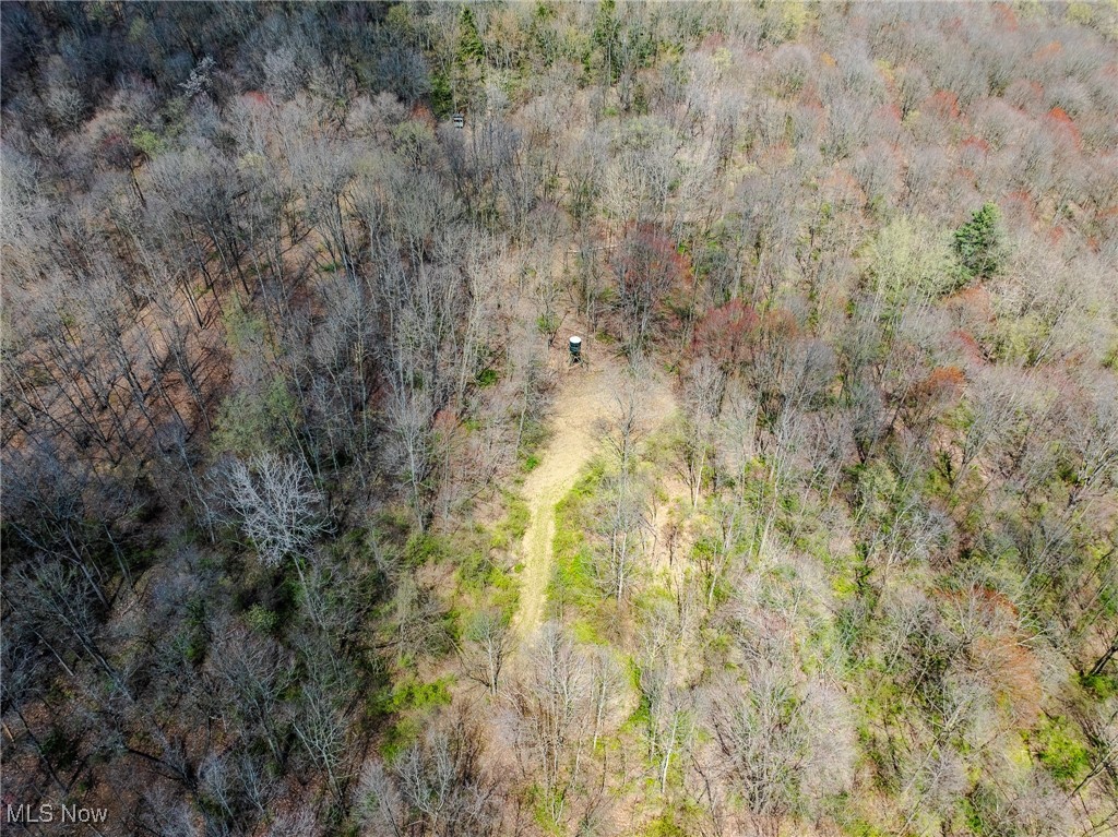 5742 Hilltop Drive, Strasburg, Ohio image 38