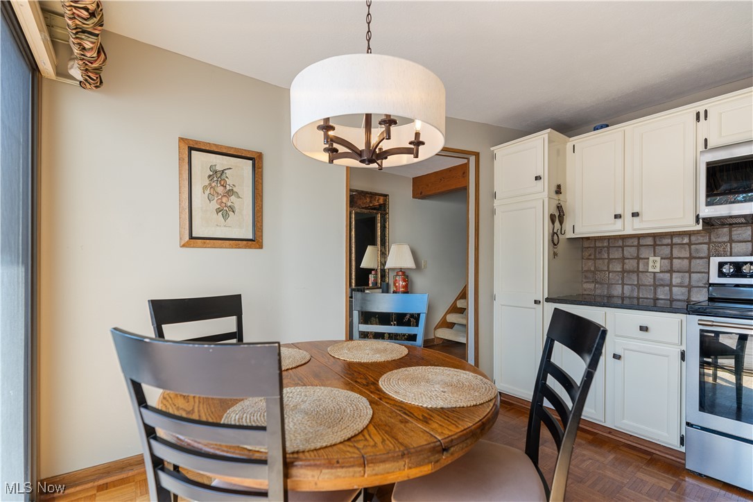 3221 Mariners Island Drive #1E, Canton, Ohio image 15