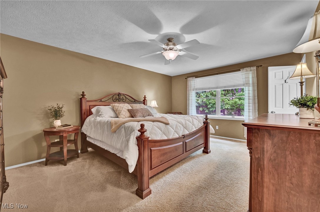 13483 Tradewinds Drive, Strongsville, Ohio image 27