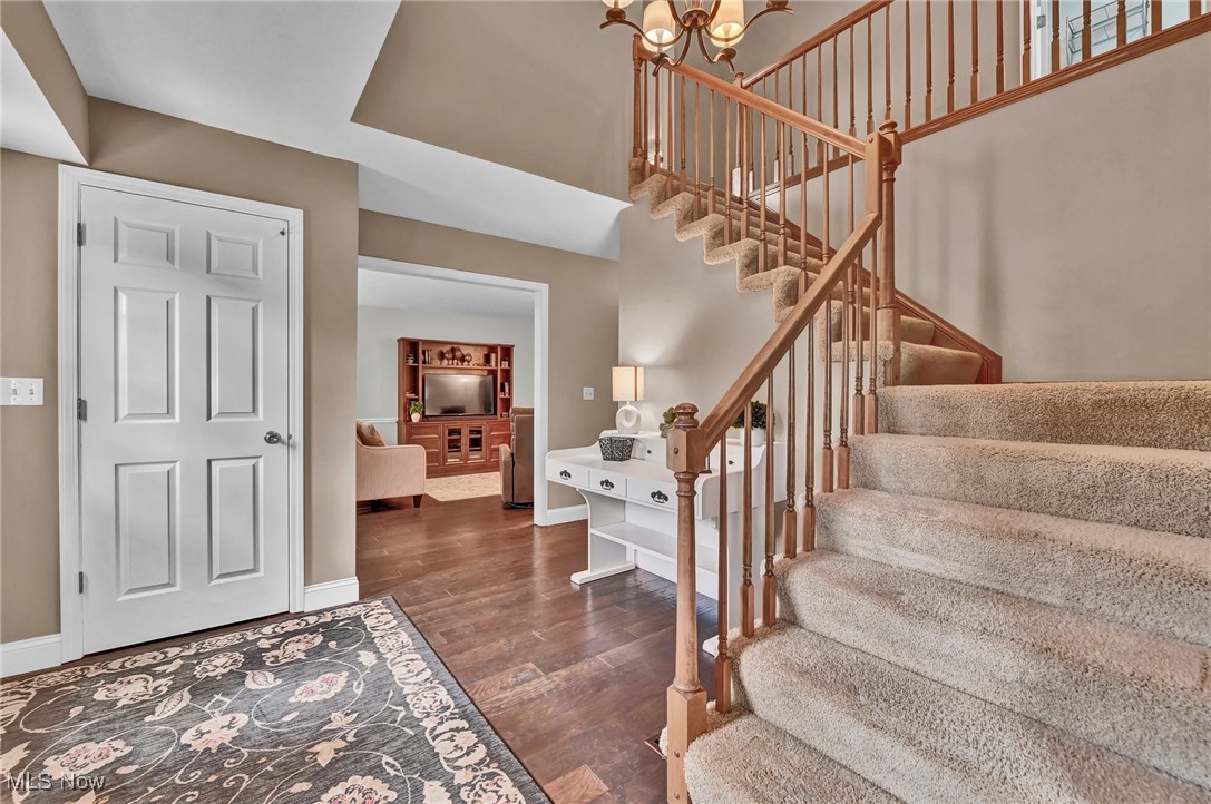 13483 Tradewinds Drive, Strongsville, Ohio image 3