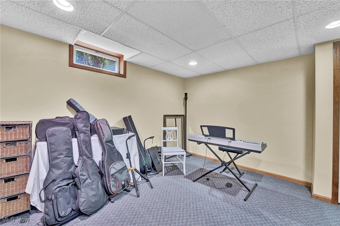 13483 Tradewinds Drive, Strongsville, Ohio image 38