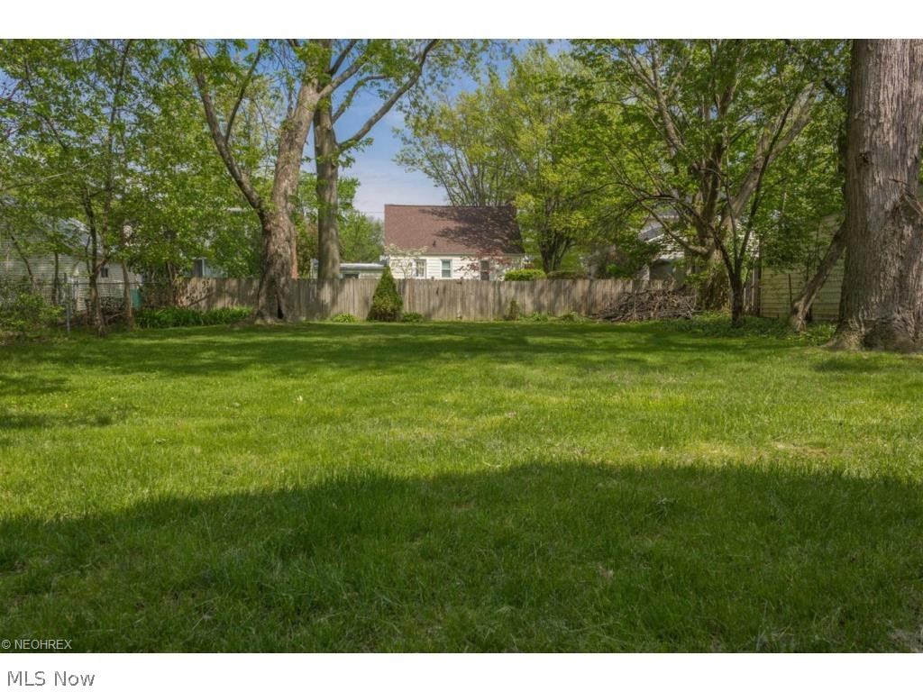 Alden B Hore Cos Lyndhurst Ma - Residential