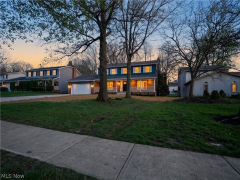 Tiny photo for 5196 Dickens Drive, Richmond Heights, OH 44143 (MLS # 5202578)