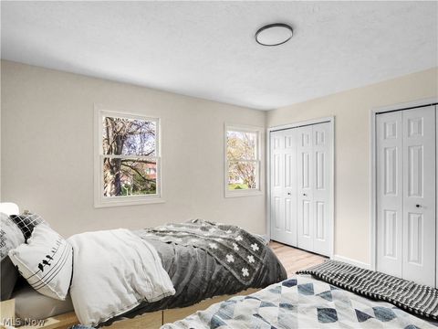 Tiny photo for 5196 Dickens Drive, Richmond Heights, OH 44143 (MLS # 5202578)