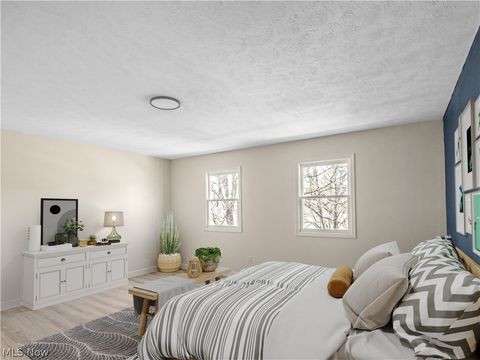 Tiny photo for 5196 Dickens Drive, Richmond Heights, OH 44143 (MLS # 5202578)