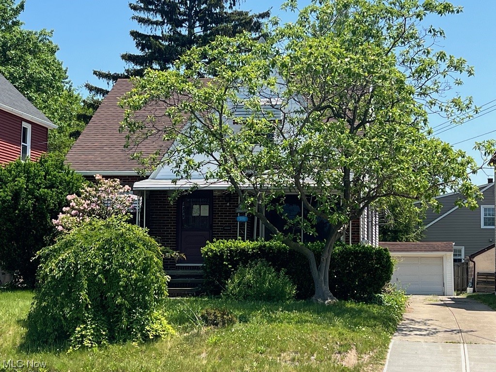 Claridge - Residential Income