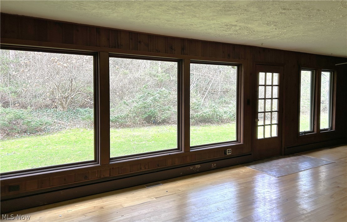 City/Willoughby Hills 03 - Residential