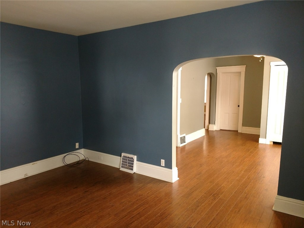 Portage 02 - Residential Lease