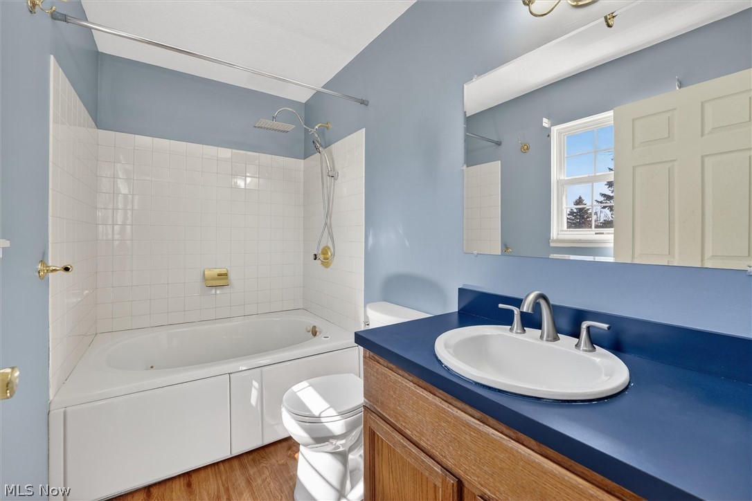 Nantucket Colony Condo - Residential