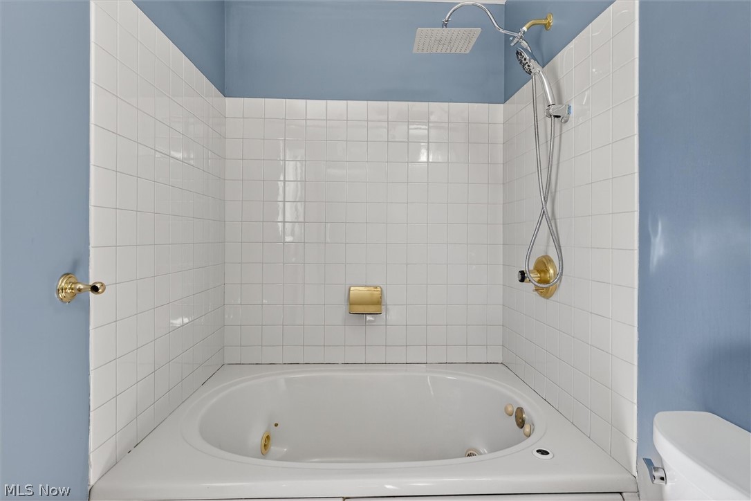 Nantucket Colony Condo - Residential