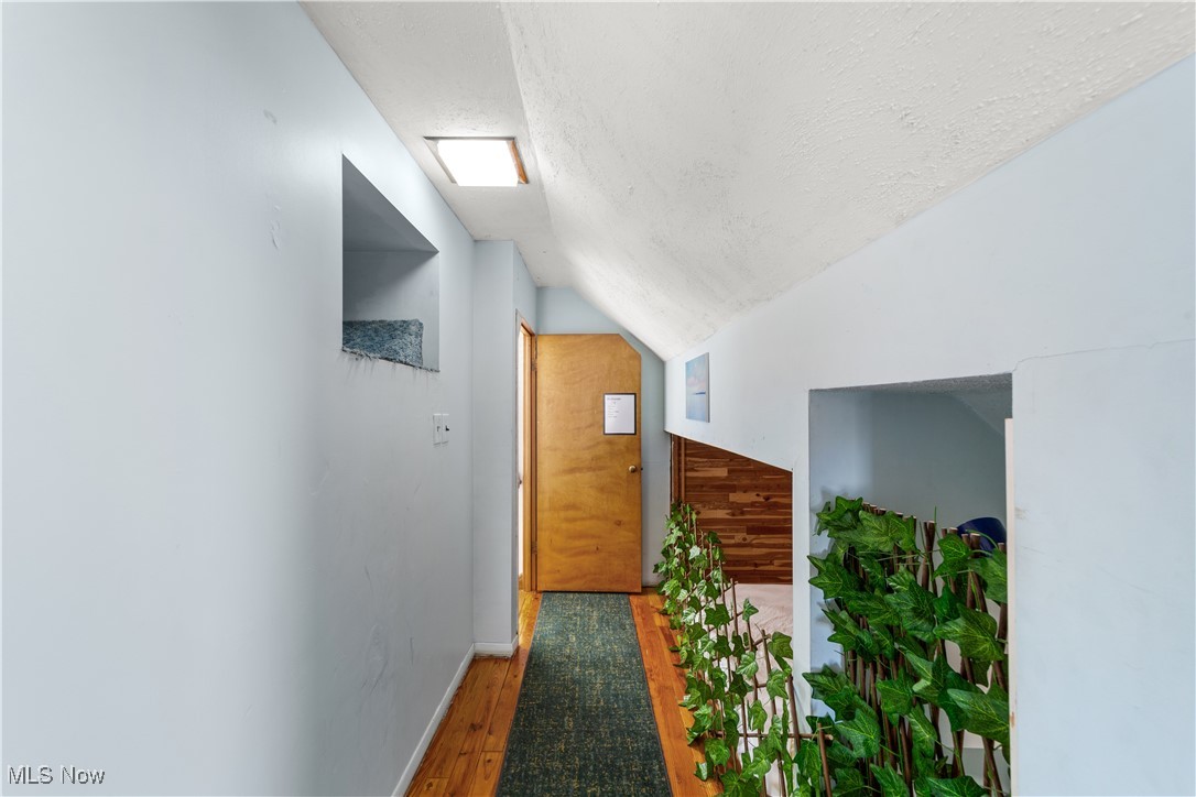 4767 Southwood Drive, Brooklyn, Ohio image 20