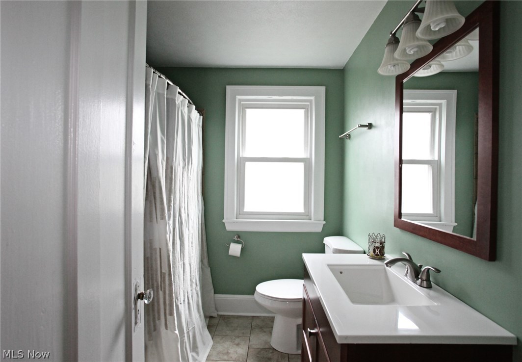 Riverside Drive - Residential