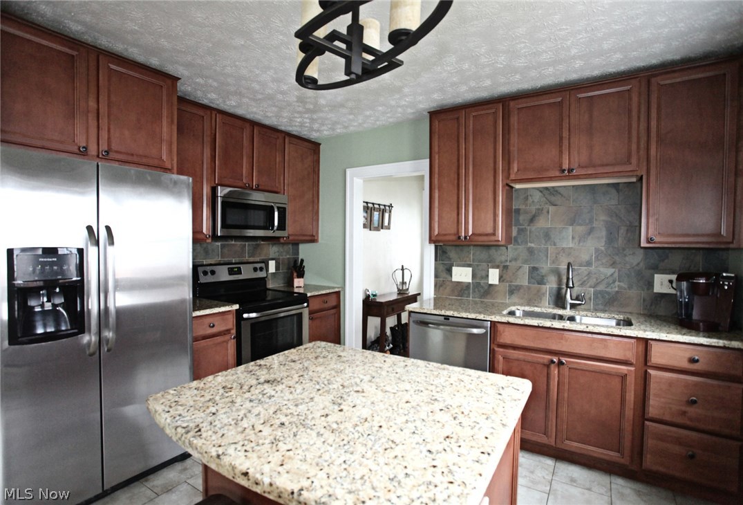 Riverside Drive - Residential