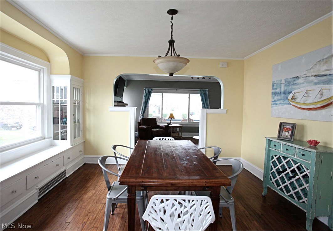 Riverside Drive - Residential