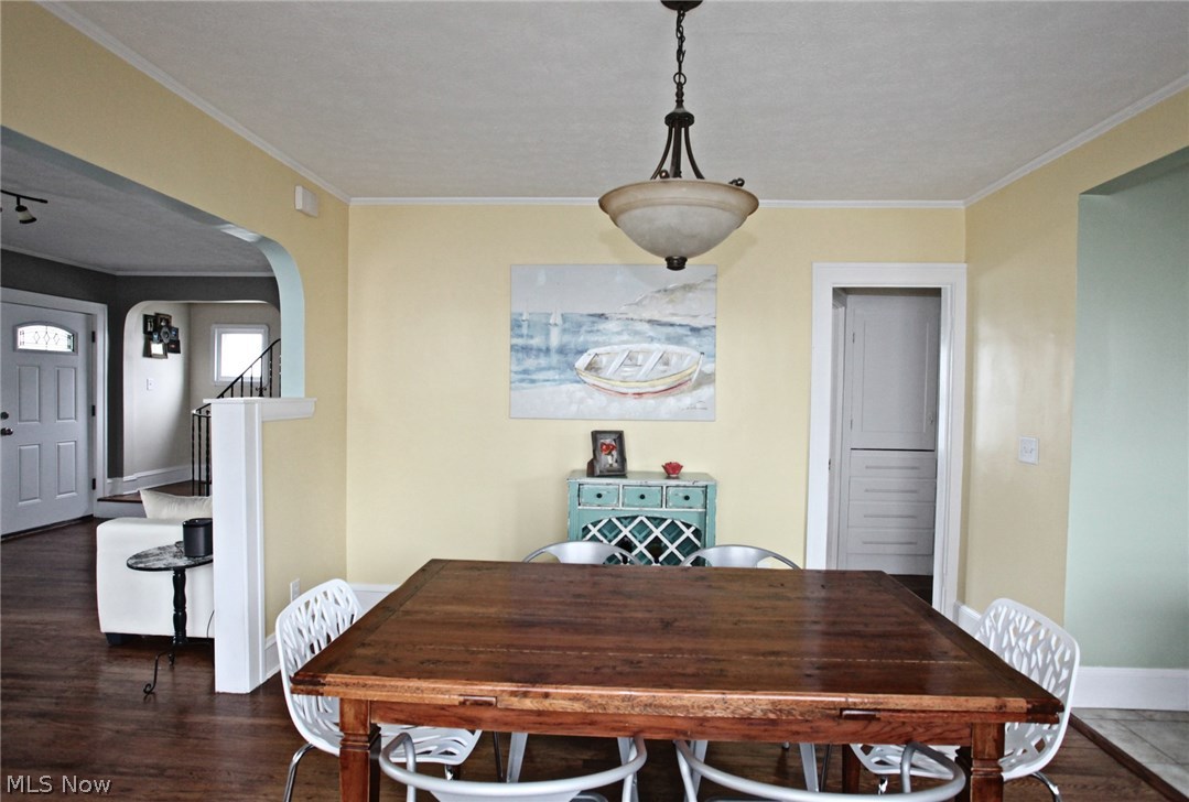 Riverside Drive - Residential