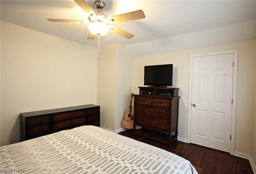 Riverside Drive - Residential