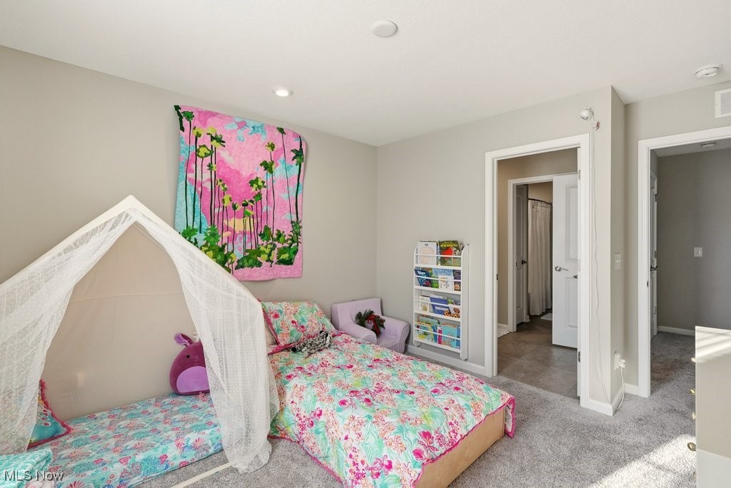 Renaissance Pk/Geauga Lake West- - Residential