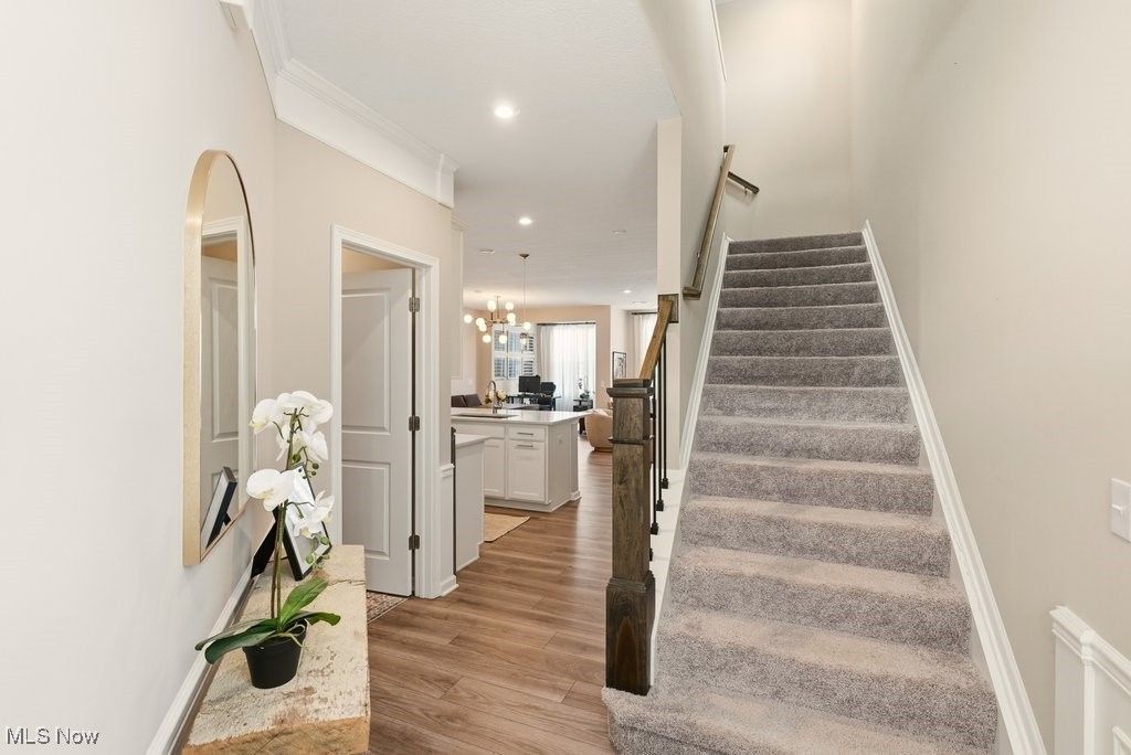 Photo of 850 Dipper Lane #5, Aurora, OH 44202 (MLS # 5177271)