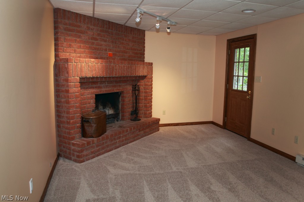 Irish Oaks - Residential