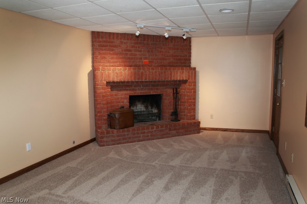 Irish Oaks - Residential