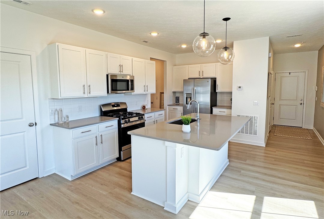 Orchard Park Twnhms #1 - Residential Lease